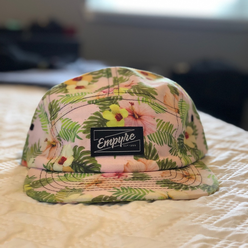 Empyre Hat - Floral